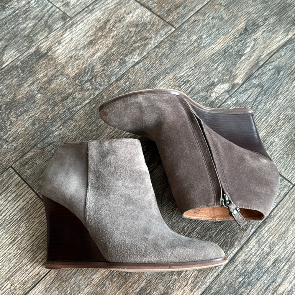 Halogen Gray Suede Heeled Boots